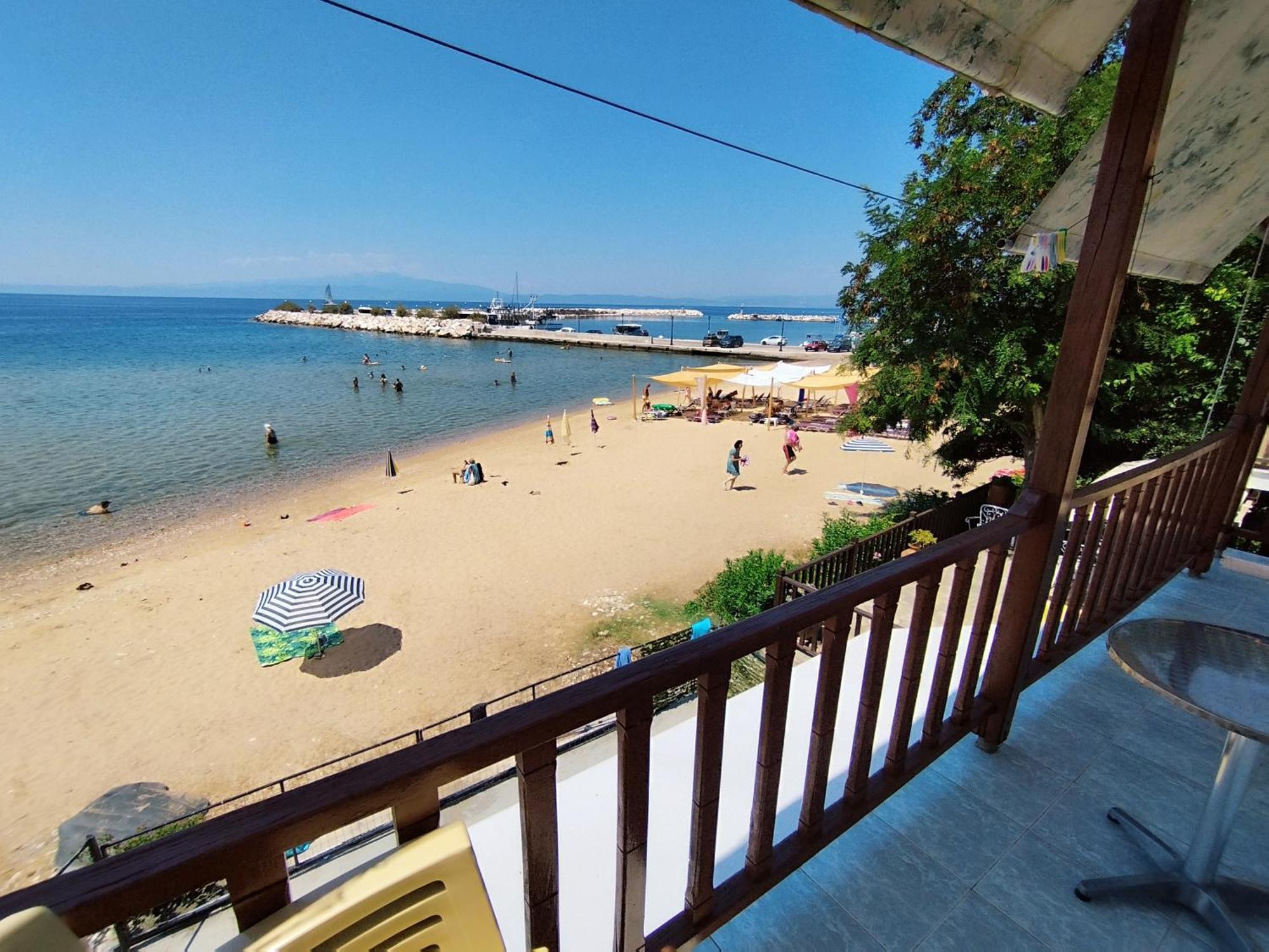 Beachfront Apartment Thassos Skála Kallirákhis Esterno foto