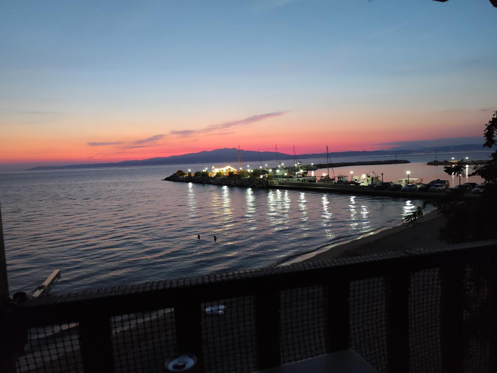 Beachfront Apartment Thassos Skála Kallirákhis Esterno foto