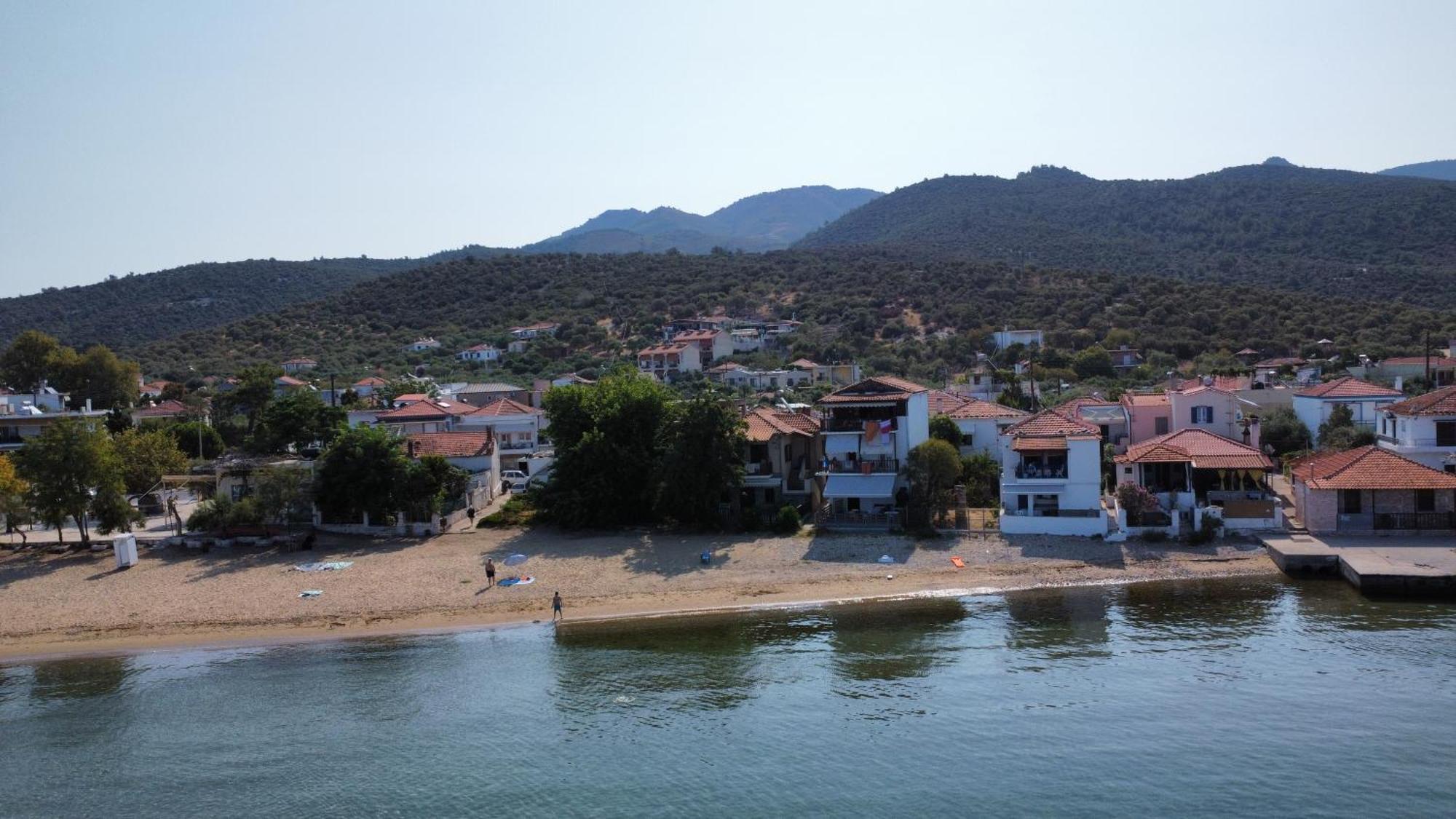 Beachfront Apartment Thassos Skála Kallirákhis Esterno foto